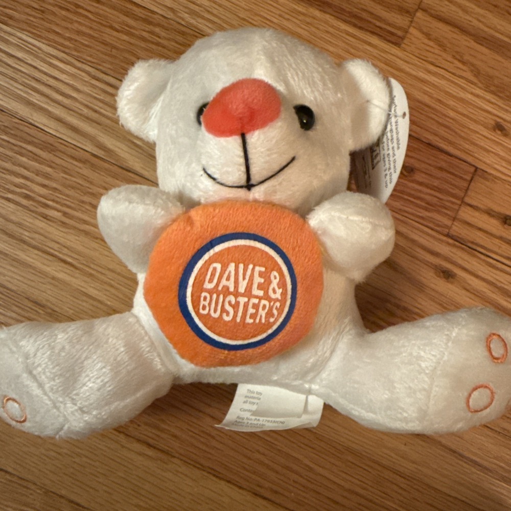 Dave & Busters 8" White Teddy Bear Plush Pals! Rare Collectible Teddy 2017